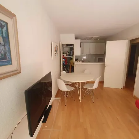 Charming 42m With Terrace In The Center *